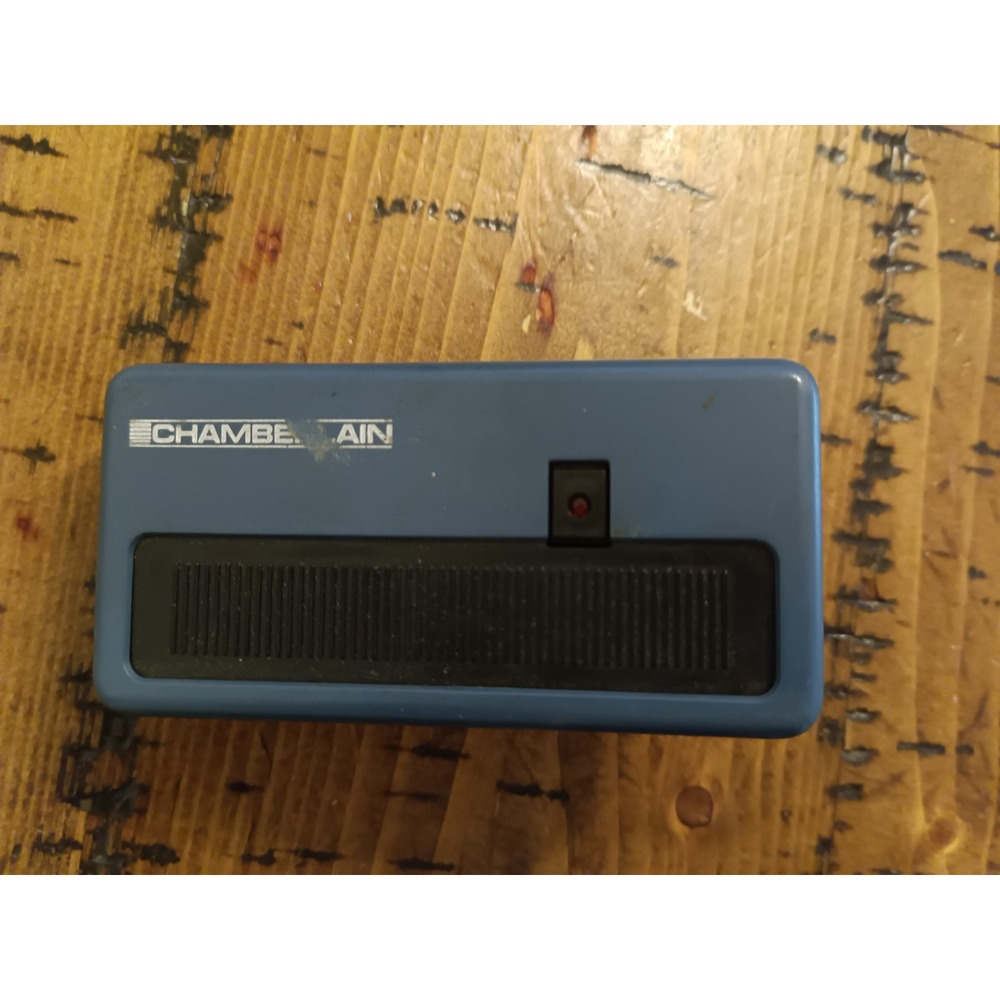 Chamberlain Model 50 Garage Door Opener Remote Blue FCC ID HBW3C951 Vintage be